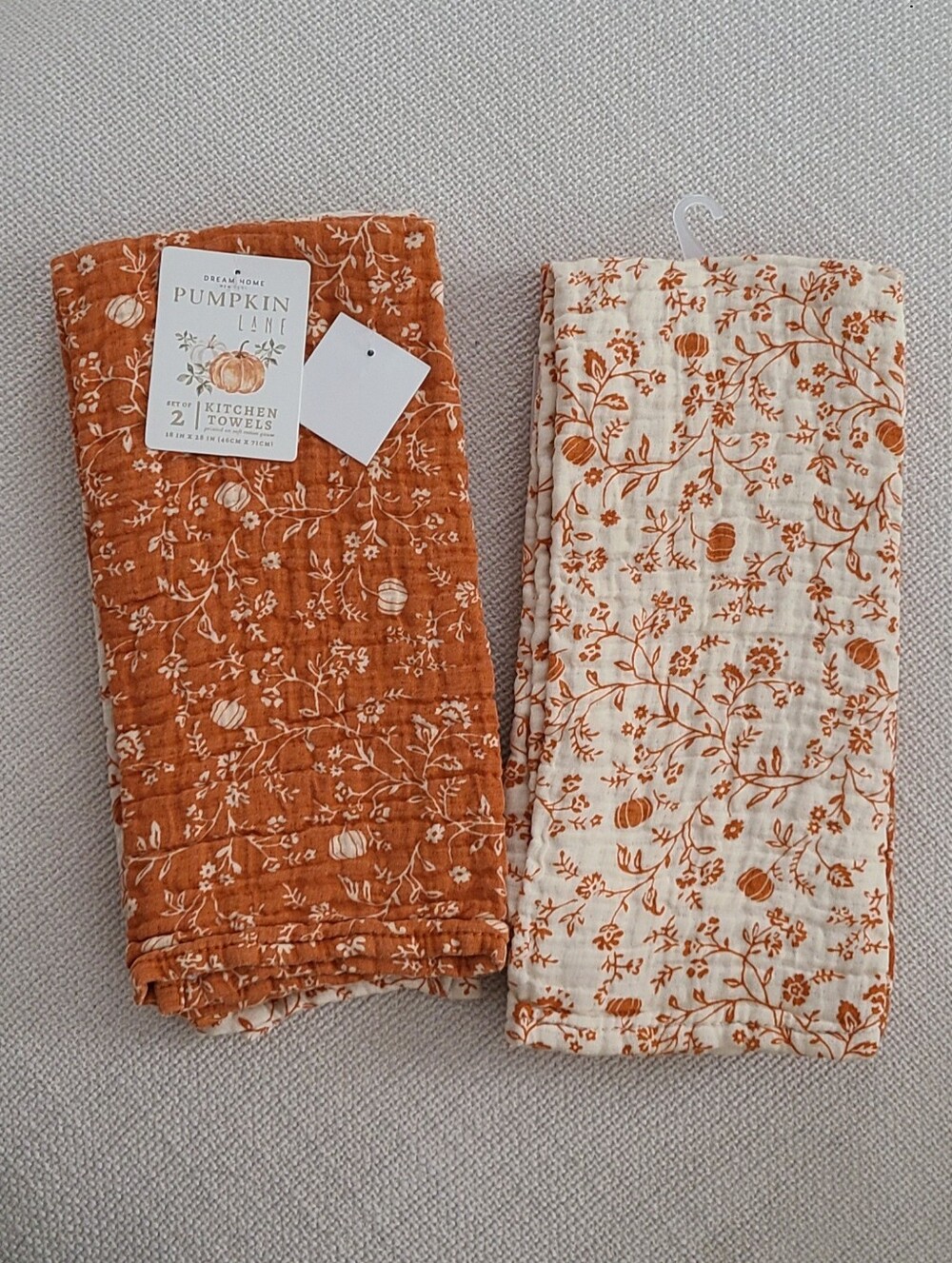 Set of 4 Pumpkin Floral Toile Fall Kitchen Towels